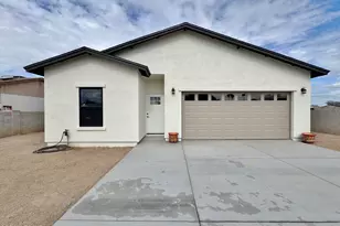 8980 W Coronado Dr, Arizona City, AZ 85123 - Photo 1