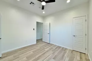 8980 W Coronado Dr, Arizona City, AZ 85123 - Photo 18