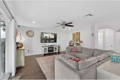 3615 E Desert Willow Road, Phoenix, AZ 85044 - Photo 4