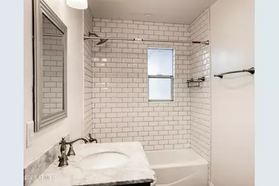 2226 E Devonshire Avenue, Phoenix, AZ 85016 - Photo 14