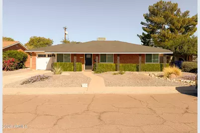 2226 E Devonshire Avenue, Phoenix, AZ 85016 - Photo 1