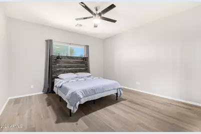 2621 N 30th Place, Phoenix, AZ 85008 - Photo 18