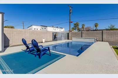 2621 N 30th Place, Phoenix, AZ 85008 - Photo 4