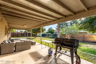 6209 W Cheery Lynn Rd, Phoenix, AZ 85033 - Photo 30