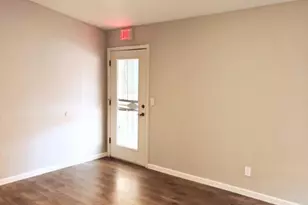 4038 E Thistle Landing Dr, Phoenix, AZ 85044 - Photo 14