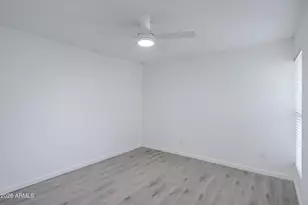 16041 N 31st St, Phoenix, AZ 85032 - Photo 8