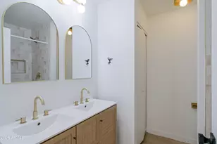 16041 N 31st St, Phoenix, AZ 85032 - Photo 14