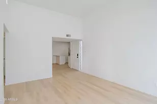 16041 N 31st St, Phoenix, AZ 85032 - Photo 8