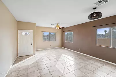 612 E Dee Street, Avondale, AZ 85323 - Photo 4