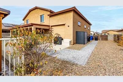 18431 W Williams Road, Surprise, AZ 85387 - Photo 26