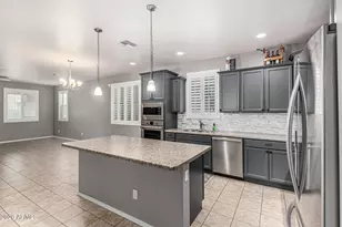 18431 W Williams Rd, Surprise, AZ 85387 - Photo 6