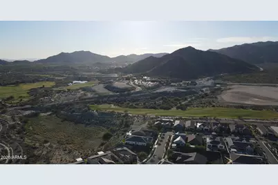 5693 N 206th Lane, Buckeye, AZ 85396 - Photo 32