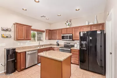 1111 E Canyon Trail, San Tan Valley, AZ 85143 - Photo 6