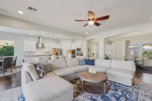 9228 W Robin Ln, Peoria, AZ 85383 - Photo 2