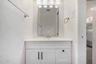 4414 S Newberry Rd, Tempe, AZ 85282 - Photo 10