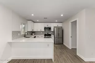 3234 E Marilyn Rd, Phoenix, AZ 85032 - Photo 8