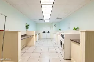 6125 E Indian School Rd, Scottsdale, AZ 85251 - Photo 18