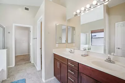 822 W Allen Street, Phoenix, AZ 85041 - Photo 16