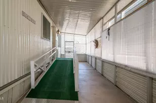 7300 N 51st Ave, Glendale, AZ 85301 - Photo 18