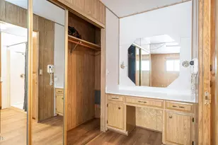 7300 N 51st Ave, Glendale, AZ 85301 - Photo 14