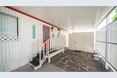 7300 N 51st Avenue #G124, Glendale, AZ 85301 - Photo 2