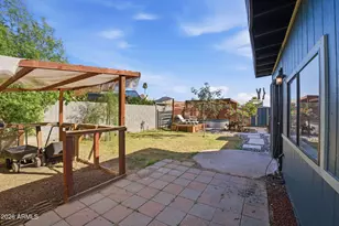 2106 W Devonshire St, Mesa, AZ 85201 - Photo 26