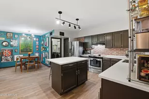 2106 W Devonshire St, Mesa, AZ 85201 - Photo 8