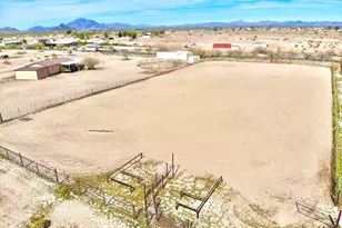 2817 N Saddle Vista Rd, Tonopah, AZ 85354 - Photo 26