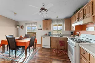 2817 N Saddle Vista Rd, Tonopah, AZ 85354 - Photo 22