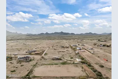 2817 N Saddle Vista Road, Tonopah, AZ 85354 - Photo 10