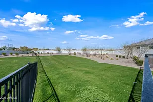 2335 E Levi Dr, Phoenix, AZ 85040 - Photo 14