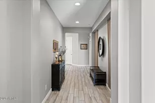 2520 W Moura Dr, Phoenix, AZ 85085 - Photo 4