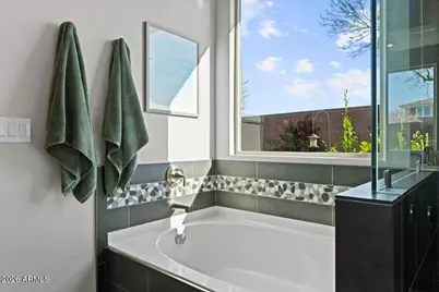 2520 W Moura Drive, Phoenix, AZ 85085 - Photo 20