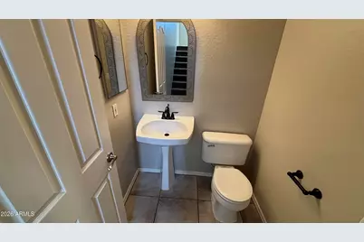 3250 W Greenway Road #Unit 104, Phoenix, AZ 85053 - Photo 10