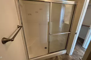 3250 W Greenway Rd, Phoenix, AZ 85053 - Photo 16