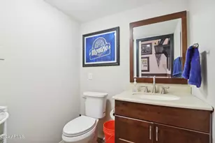 10040 W Camino De Oro, Peoria, AZ 85383 - Photo 54