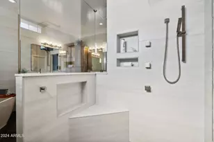 10040 W Camino De Oro, Peoria, AZ 85383 - Photo 32