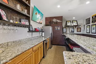 10040 W Camino De Oro, Peoria, AZ 85383 - Photo 52