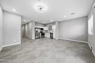 8347 N 22nd Dr, Phoenix, AZ 85021 - Photo 4