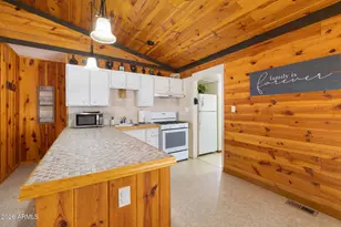 735 E Cedar Wood Dr, Munds Park, AZ 86017 - Photo 10