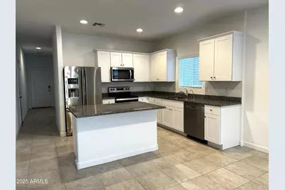 3241 W Shanley Avenue, Mesa, AZ 85212 - Photo 8