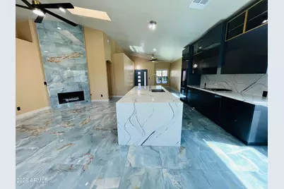 8709 E Gail Road, Scottsdale, AZ 85260 - Photo 1