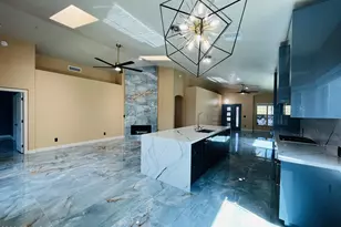 8709 E Gail Rd, Scottsdale, AZ 85260 - Photo 4