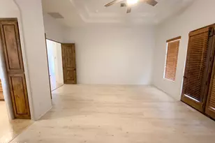 1642 W Mandalay Ln, Phoenix, AZ 85023 - Photo 18