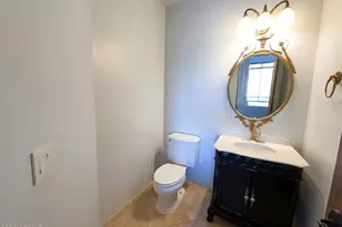 1642 W Mandalay Ln, Phoenix, AZ 85023 - Photo 20