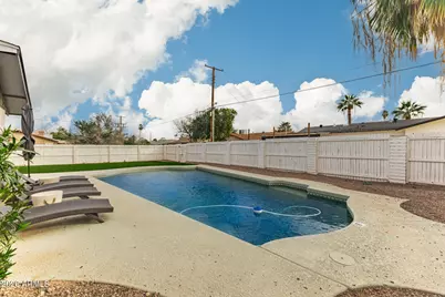 8619 E Roanoke Avenue, Scottsdale, AZ 85257 - Photo 22