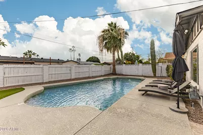 8619 E Roanoke Avenue, Scottsdale, AZ 85257 - Photo 2