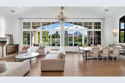 5119 N 41st Street, Phoenix, AZ 85018 - Photo 1