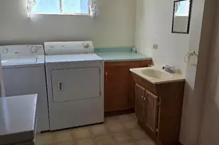 811 E Clanton Ave, Buckeye, AZ 85326 - Photo 24