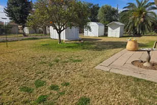 811 E Clanton Ave, Buckeye, AZ 85326 - Photo 28